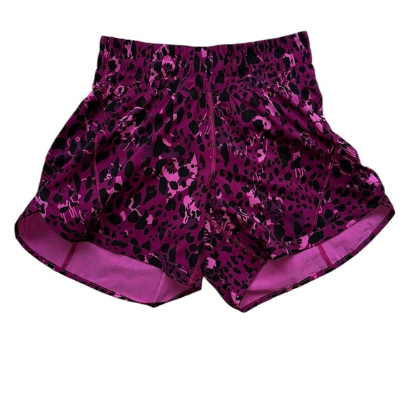Lululemon Track That Mid-Rise Lined
Short 5"Cheetah Camo Magenta Purple Multi S2 - Picture 6 of 9